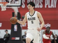 杨瀚森8+8+5+3帽：首次得分未上双却更显全能 篮板新高4战3胜