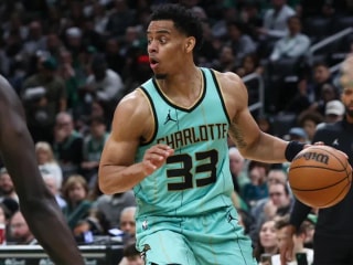 2025年NBA拉斯维加斯夏季联赛决赛观看指南:国王 vs. 黄蜂,频道、时间和直播