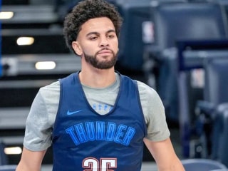 俄克拉荷马雷霆队后卫阿贾伊·米切尔在这项数据上领跑夏季联赛所有球员