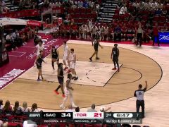 NBA夏季聯(lián)賽：國(guó)王vs猛龍第2節(jié)英文原聲回放
