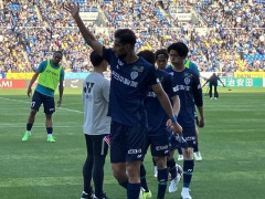 日职联：福冈黄蜂vs京都不死鸟比分预测 福冈黄蜂五连不败，京都不死鸟能否反客为主