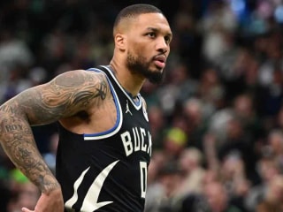 开拓者队达米安·利拉德透露女儿得知不再飞往密尔沃基的反应