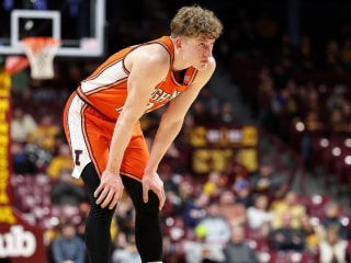 卡斯帕拉斯·雅库西奥尼斯糟糕的热火夏季联赛开局背后“疯狂”的一线希望