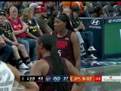 WNBA常規(guī)賽:拉斯維加斯王牌vs印第安納狂熱第3節(jié)英文原聲回放