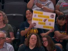 WNBA常規(guī)賽:拉斯維加斯王牌vs印第安納狂熱第4節(jié)英文原聲回放