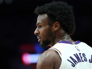 JJ·雷迪克透露他给湖人新秀布朗尼·詹姆斯发送的“唯一”严厉信息