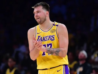 卢卡·东契奇的经纪人用三个字结束了关于他从独行侠交易至湖人的话题