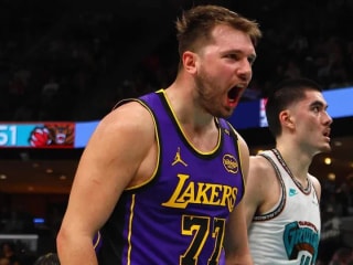 湖人队卢卡·东契奇对独行侠发表了冷酷的三字评语