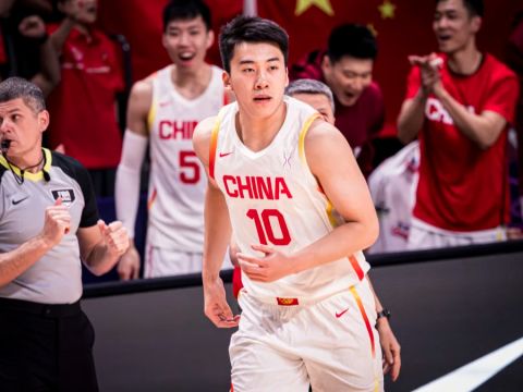 王俊杰vs約旦集錦 得到11+3+2金雞獨(dú)立秀翻全場