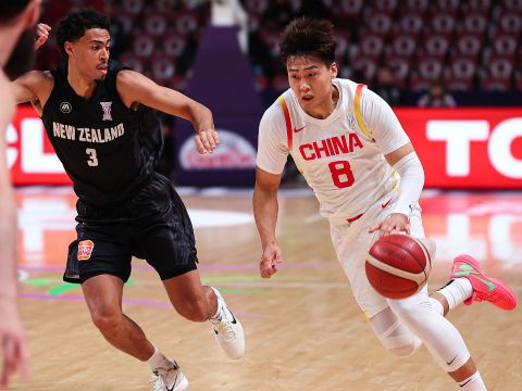 中國98-84新西蘭 中國男籃大勝新西蘭時隔十年重返亞洲杯決賽