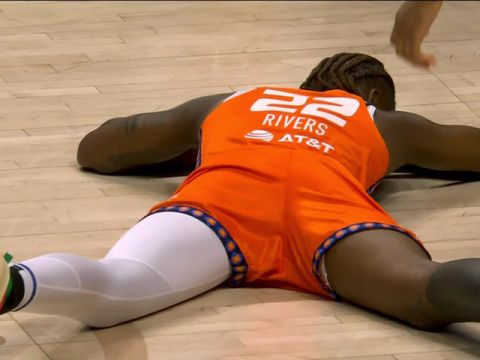WNBA常规赛：华盛顿神秘人vs康涅狄格阳光第3节英文原声回放