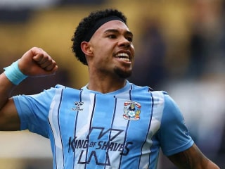 考文垂后卫米兰·范埃维克即将以八位数转会至沃尔夫斯堡