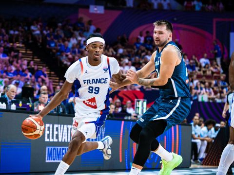 法国103-95斯洛文尼亚 法国5人上双送斯洛文尼亚两连败