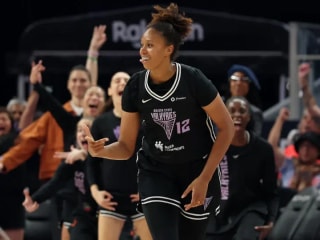 WNBA季后赛形势:女武神击败狂热队跃升至第六,排名和赛程