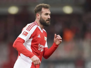 官方消息 | 卢卡斯·图萨尔在德甲的不幸篇章随着转会布雷斯特而结束