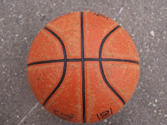 上海男篮4日赴日本拉练:将战日韩俱乐部 张镇麟办护照稍晚会合