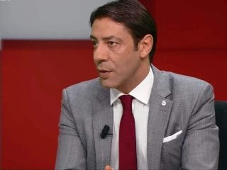 拥有11个德甲进球的前锋渴望转会里斯本,鲁伊·科斯塔拒绝了