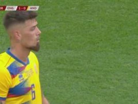 [进球视频] 英格兰1-0领先！马杜埃凯传中，安道尔后卫头球解围自摆乌龙！