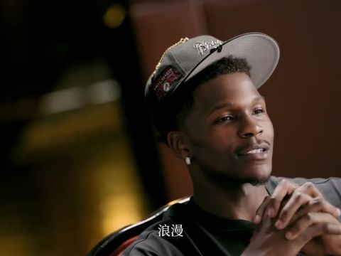 WNBA常規(guī)賽：芝加哥天空vs拉斯維加斯王牌英文原聲全場回放