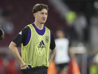 阿森纳有望在布德斯利加中场争夺战中击败曼联