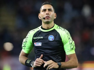 科伦坡:谁是在尤文图斯对阵国际米兰的比赛中,通过裁判视角摄像机创造历史的裁判?