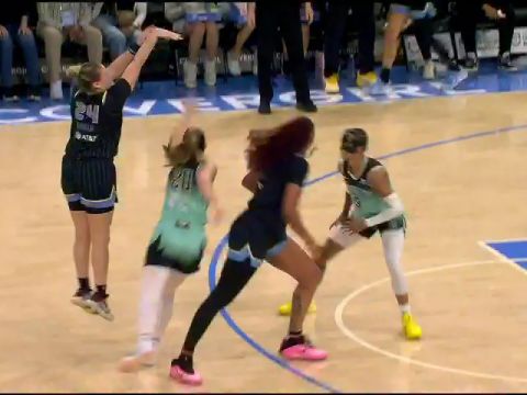 WNBA常規(guī)賽：紐約自由人vs芝加哥天空第2節(jié)英文原聲回放