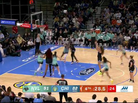 WNBA常規(guī)賽：紐約自由人vs芝加哥天空第4節(jié)中文解說回放