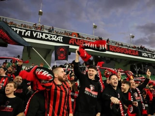 半个地球之外:意甲联赛在澳大利亚的尝试揭示了极端球迷文化中的裂痕