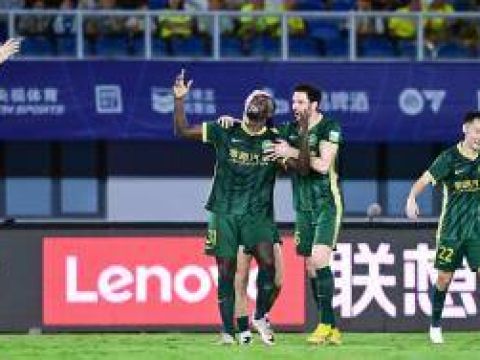 [咪咕全场集锦]中超-浙江队2-0客胜青岛西海岸 奥乌苏赛季首球米特里策伤退