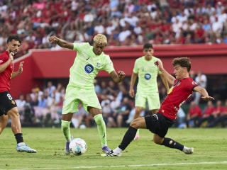 拉明·亚马尔缺阵时,巴塞罗那的西甲战绩惨淡