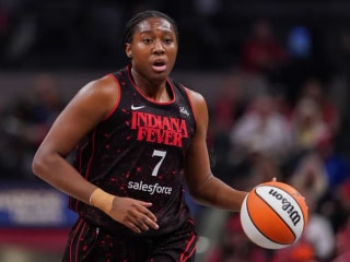 梦想队对阵狂热队的比赛今天在哪个频道播出?WNBA季后赛系列赛第一场比赛的时间、电视转播表和直播