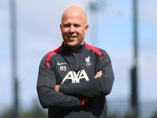 利物浦球星面临“长期”缺阵,队友“可能被迫”离开安菲尔德