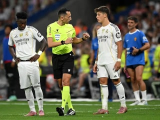 巴塞罗那4人,皇家马德里2人:西甲统计最佳阵容