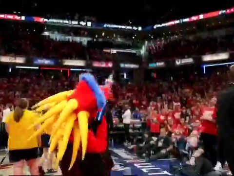 WNBA季后赛:亚特兰大梦想vs印第安纳狂热英文原声全场回放