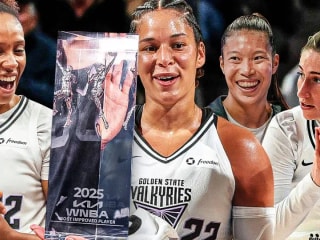 女武神队维罗妮卡·伯顿分享队友们对她赢得MIP的“鼓舞人心”的反应