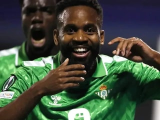 西甲:巴坎布否认与贝蒂斯关系紧张的传闻