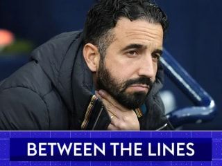 为何鲁本·阿莫林坚持三后卫阵型对曼联来说是个大问题 - 剖析