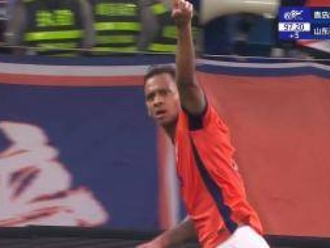 [進球視頻] 泰山2-2遭讀秒絕平！奧古斯托后插上破門