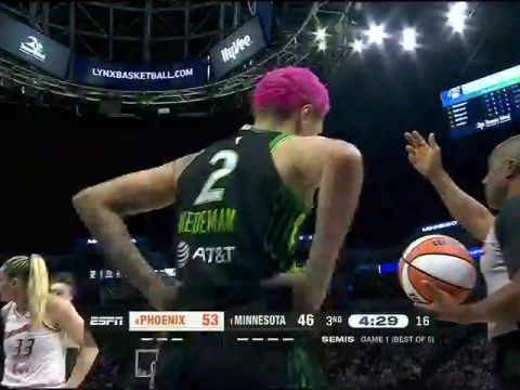 WNBA季后赛：菲尼克斯水星vs明尼苏达山猫第3节英文原声回放