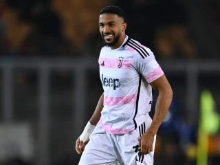 报道:利物浦、曼联和切尔西都在关注意甲巴西球星