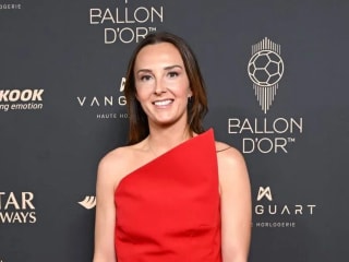 皇家马德里头号射手卡罗琳·威尔的 Ballon d’Or 准备