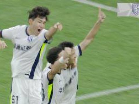 [进球视频] 三镇1-1扳平比分！帕拉西奥斯左路传中 钟晋宝甩头破门