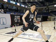 崔永熙：有NBA球队跟我说若我能在受伤8个月后参与对抗训练，会考虑给我双向合同