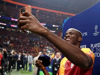 英超俱乐部错失了签下维克托·奥斯梅恩的机会吗？