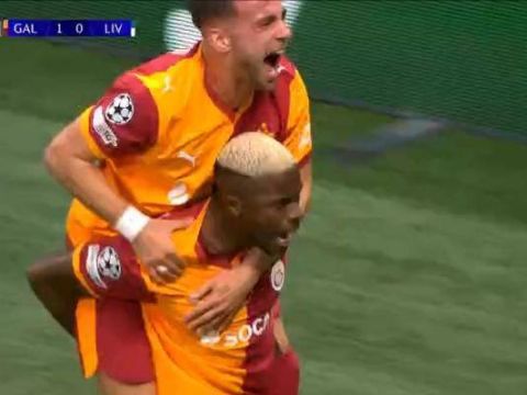 [进球视频]利物浦0-1落后！索博放倒伊尔马兹送点，奥斯梅恩点射得手