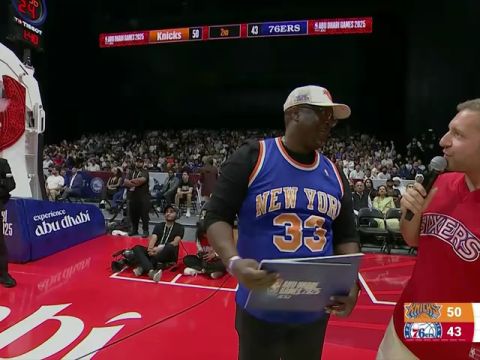 NBA季前赛:76人vs尼克斯第2节英文原声回放