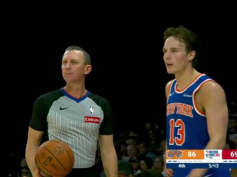 NBA季前赛:76人vs尼克斯第4节英文原声回放