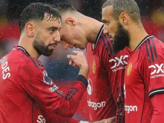 布鲁诺·费尔南德斯转会沙特阿拉伯再起波澜,曼联准备迎接1月报价