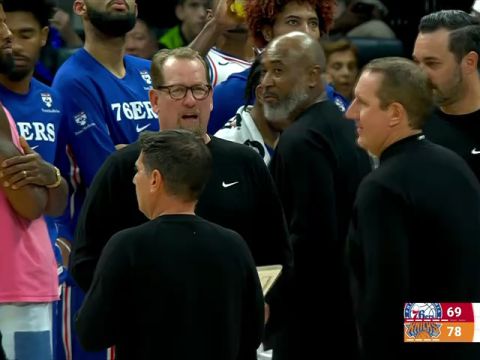 NBA季前赛:尼克斯vs76人第3节中文解说回放