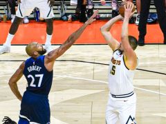NBA季前赛战报：约基奇14分与戈贝尔互肘 华子休战森林狼仍胜掘金